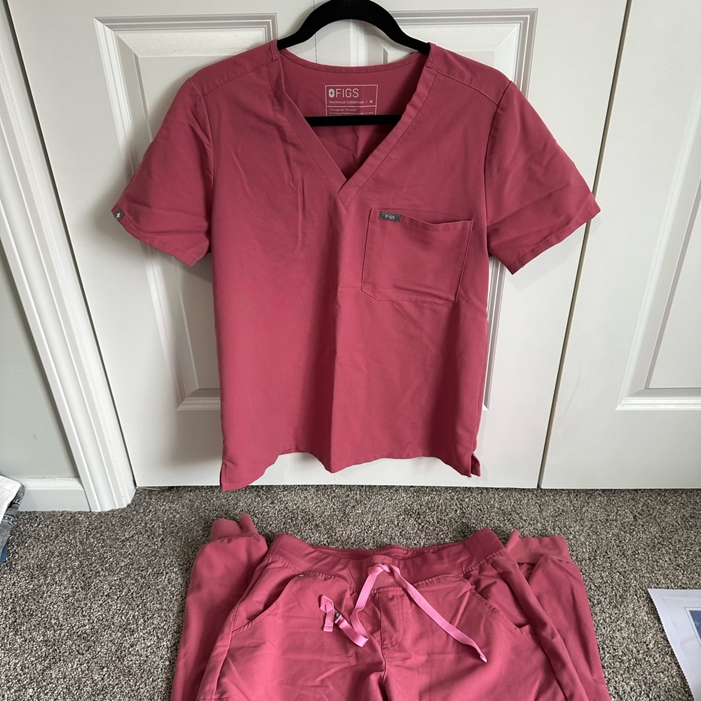 Figs Scrubs Set